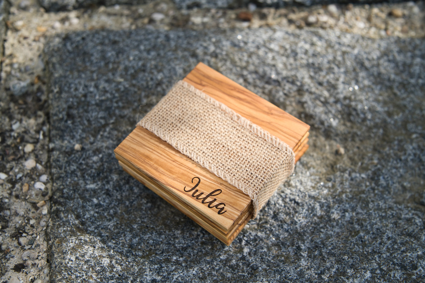 Untersetzer aus Olivenholz