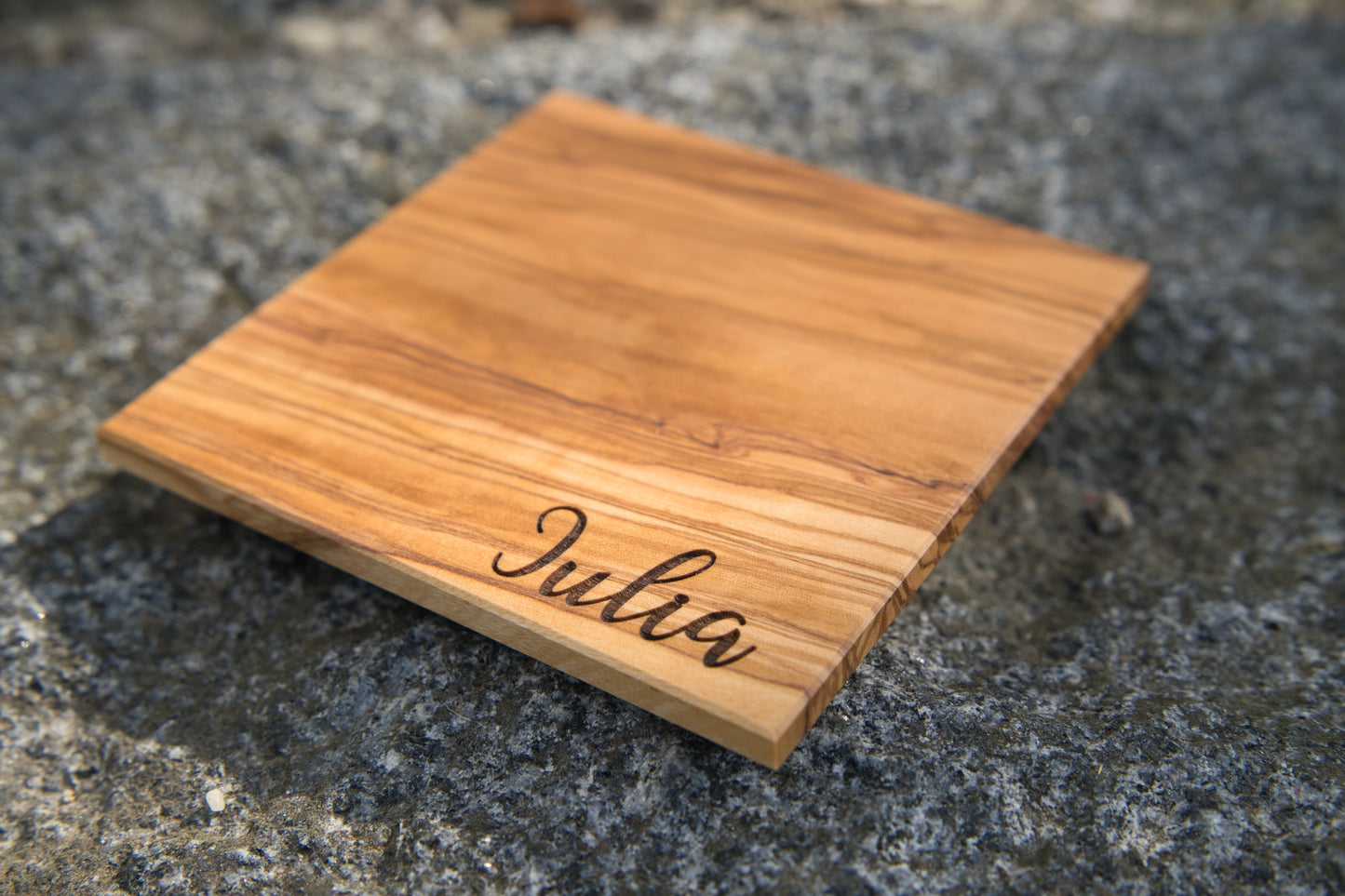 Untersetzer aus Olivenholz