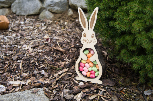 Holz-Osterhase mit Sichtfenster