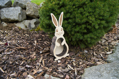 Holz-Osterhase mit Sichtfenster