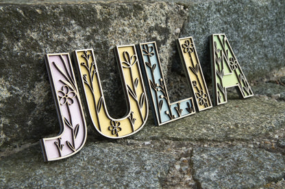 Personalisierte Holzbuchstaben mit Magnet