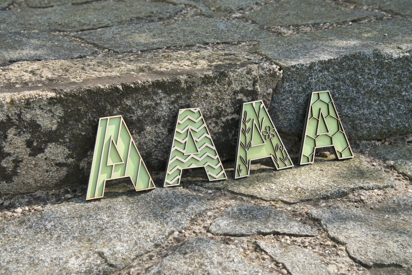 Personalisierte Holzbuchstaben mit Magnet